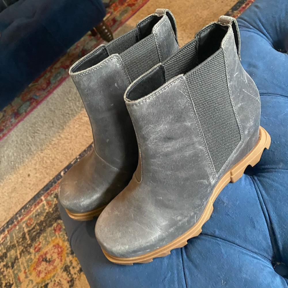 Sorel Joan of Arctic III waterproof Chelsea Boot